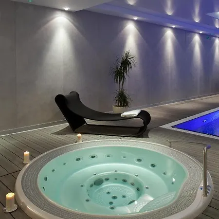 Lägenhet Prestige - Waterlane Pool & Gym And Gdańsk