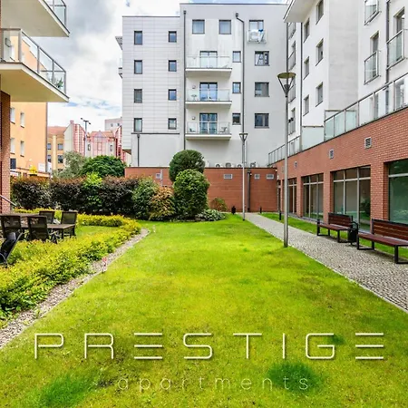 Prestige - Waterlane Pool & Gym And Gdańsk